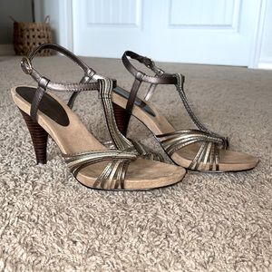 Bandolino Women’s Strappy Bronze High Heel Sandal, size 8M